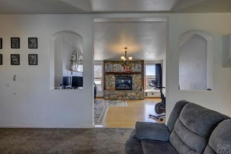 544 N Raymont Dr Pueblo West, CO 81007