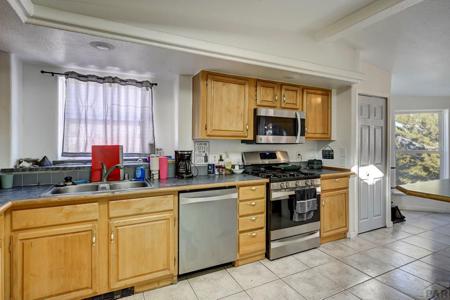 544 N Raymont Dr Pueblo West, CO 81007