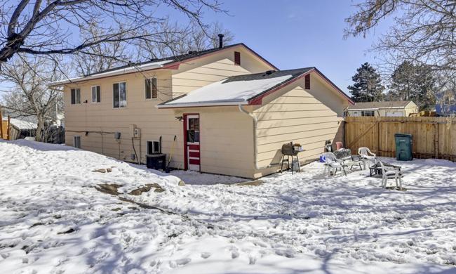 Click to view virtual tour Residential Property for sale in Pueblo West, Colorado